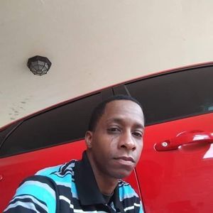 Meet your Posher, Adam